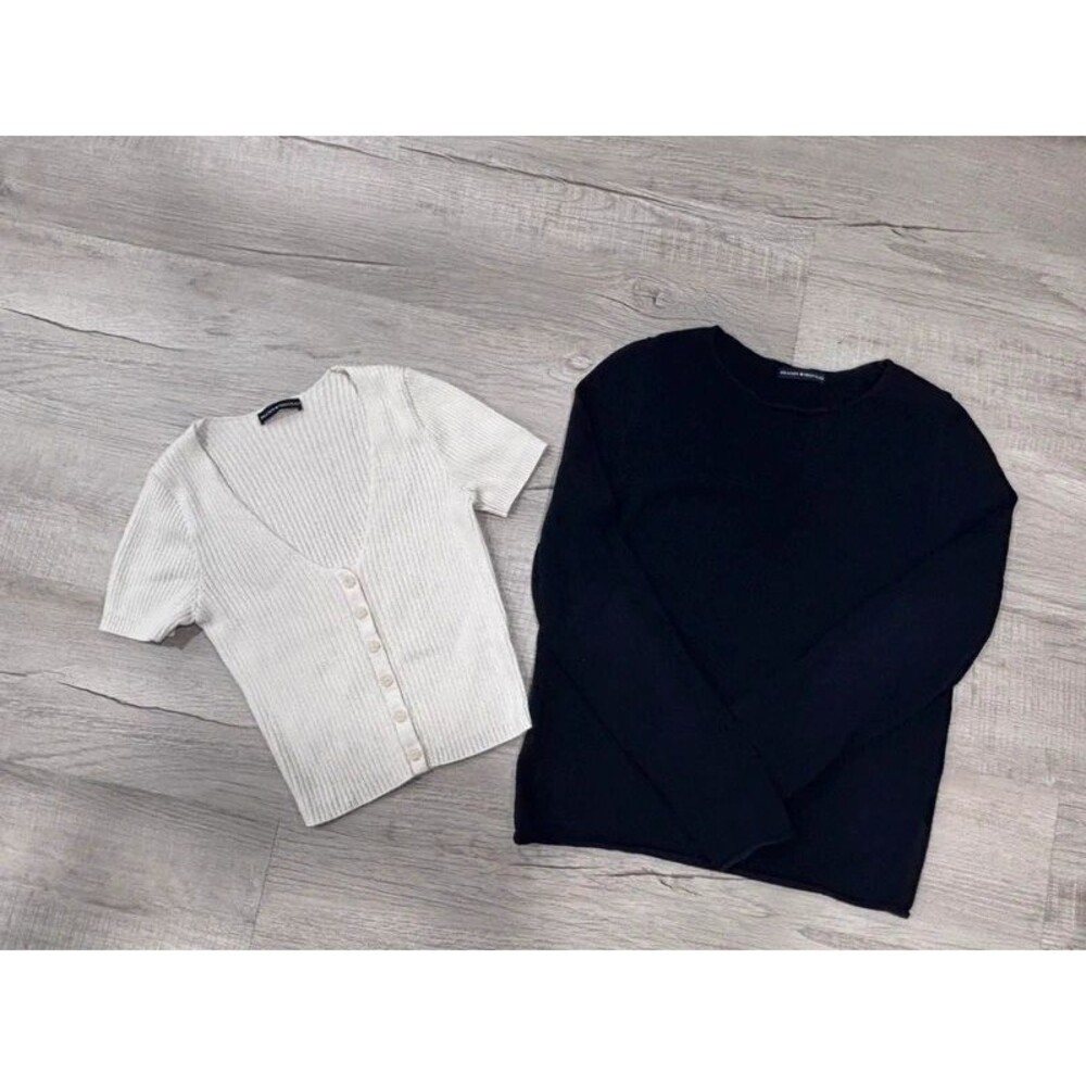 Brandy Melville 2-Piece Bundle – Cream Cardigan & Blue Long Sleeve
